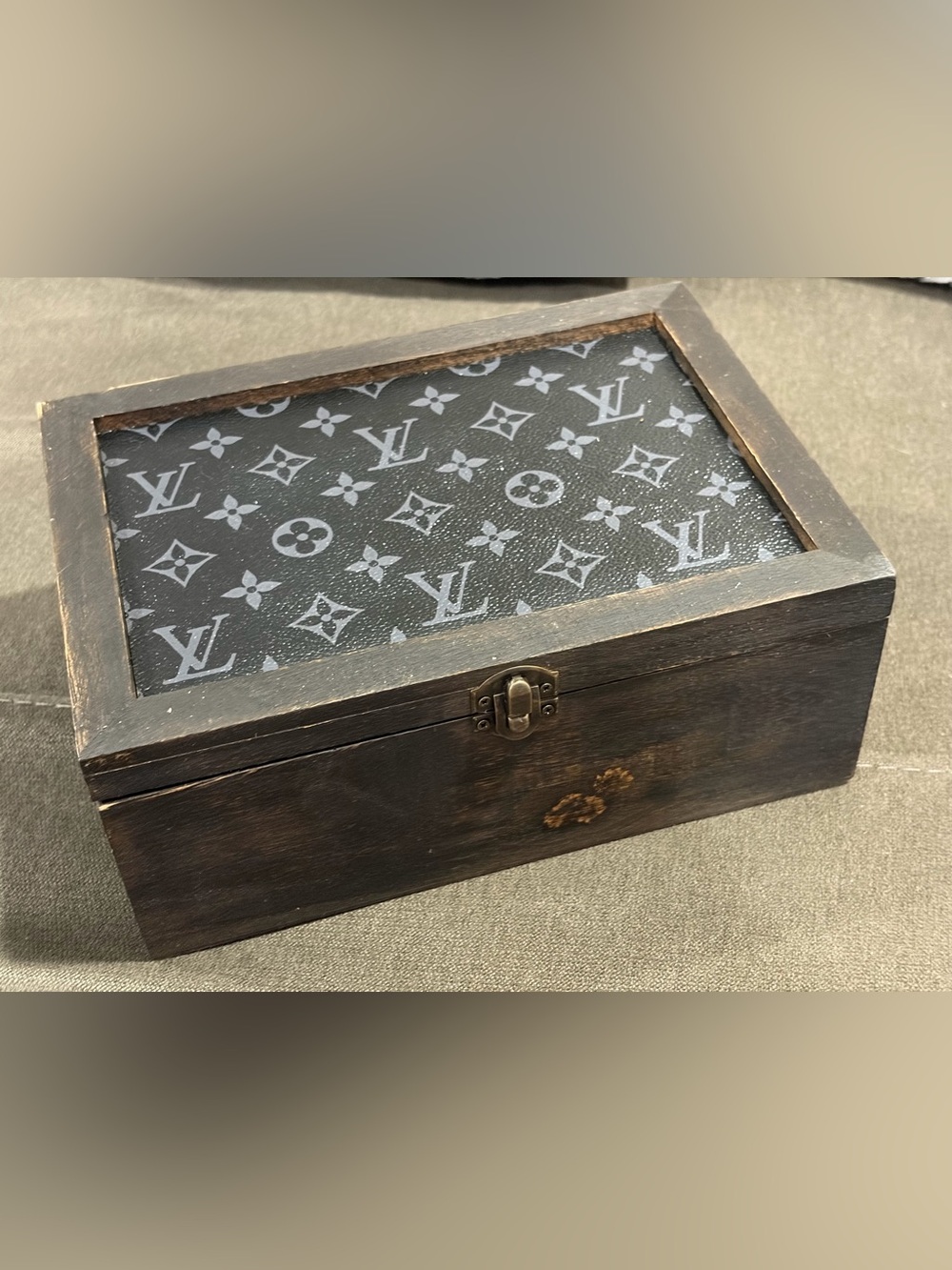 Designer-Style Black Jewelry Display Box